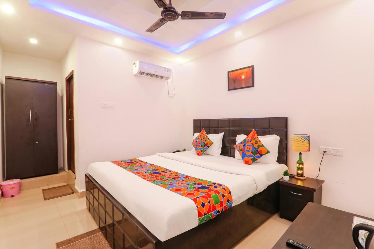 Fabexpress Elite Inn ปัฏนา ภายนอก รูปภาพ
