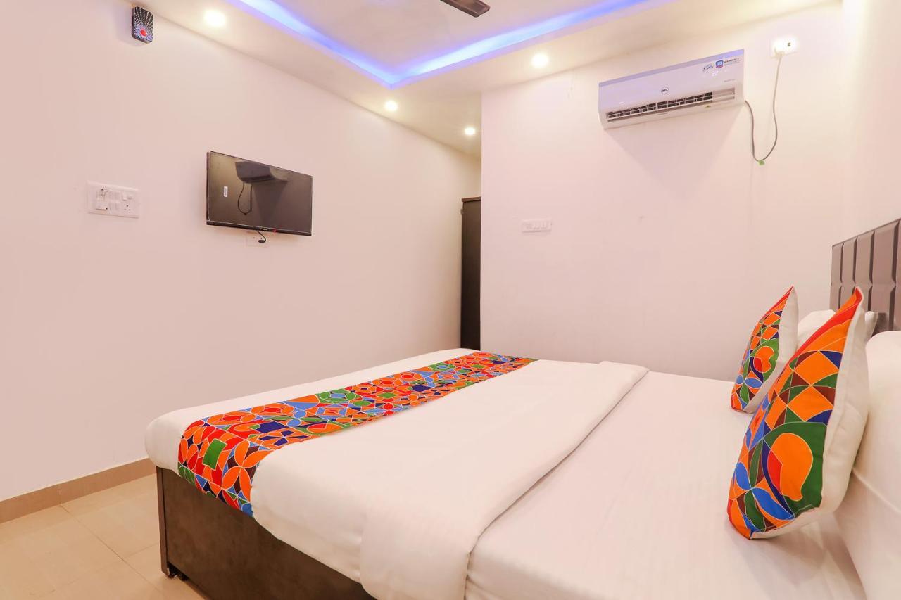 Fabexpress Elite Inn ปัฏนา ภายนอก รูปภาพ