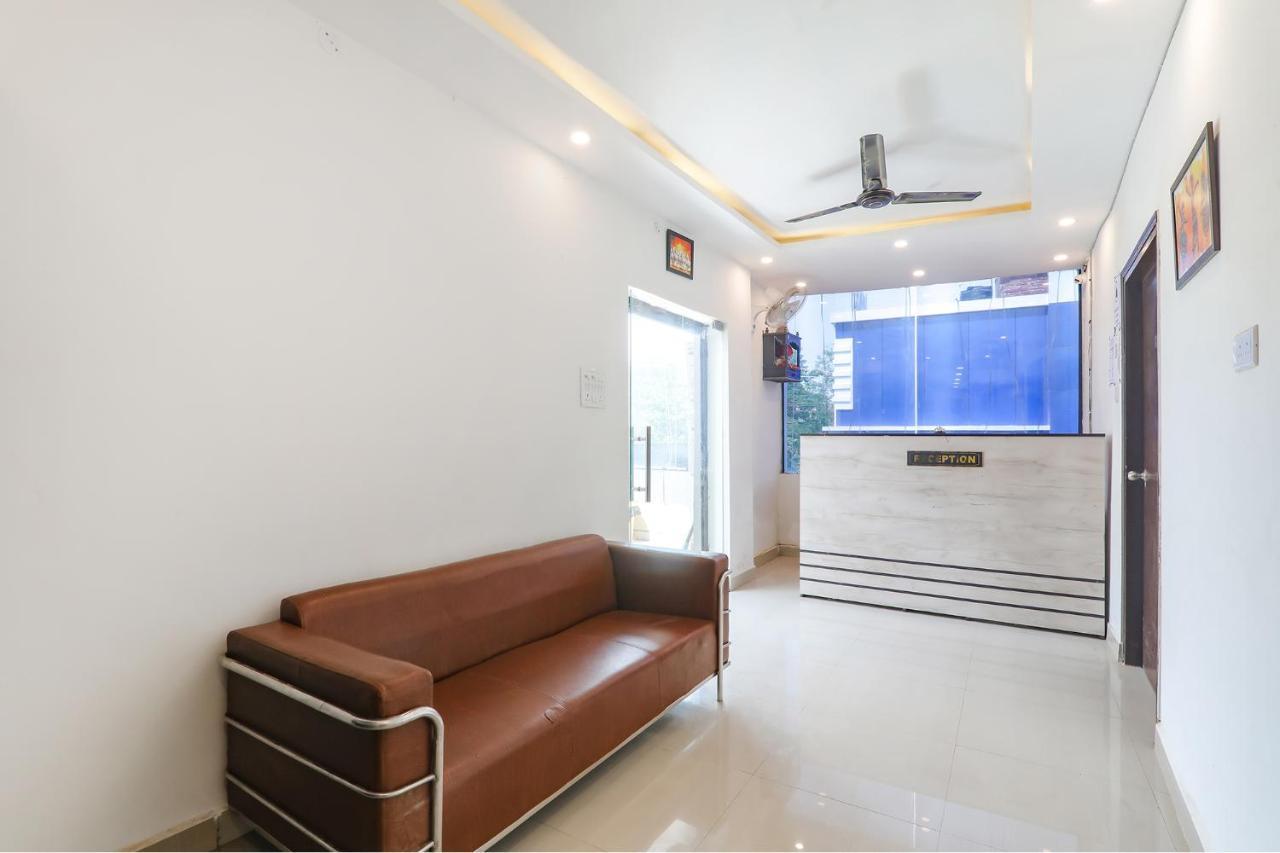 Fabexpress Elite Inn ปัฏนา ภายนอก รูปภาพ