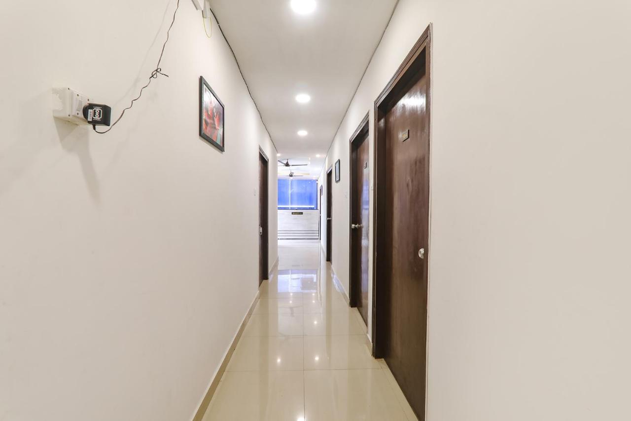 Fabexpress Elite Inn ปัฏนา ภายนอก รูปภาพ